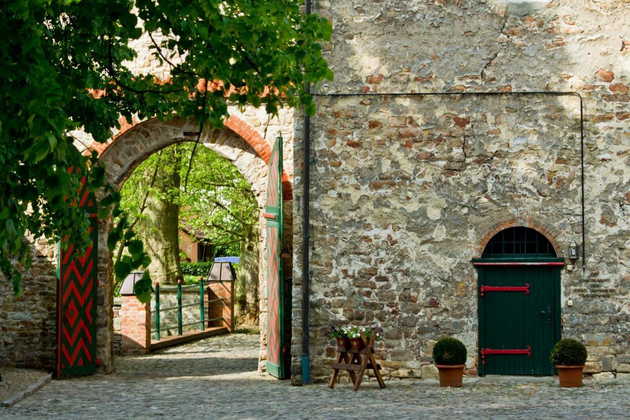 Wasserburg Zu Gommern Exteriér fotografie